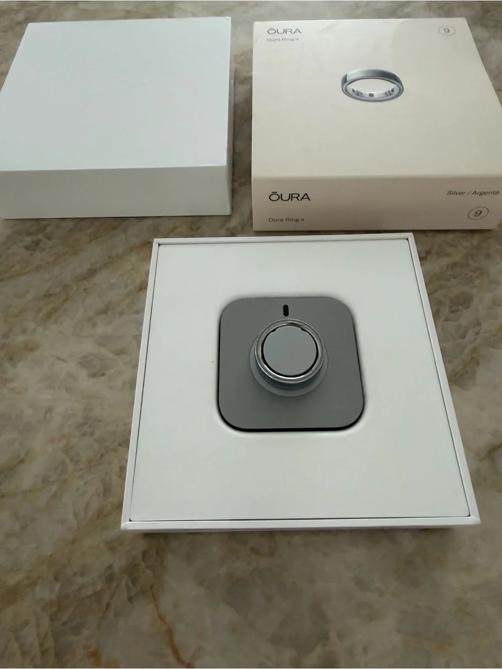 Oura Ring 4 Smart Ring - Silver 9